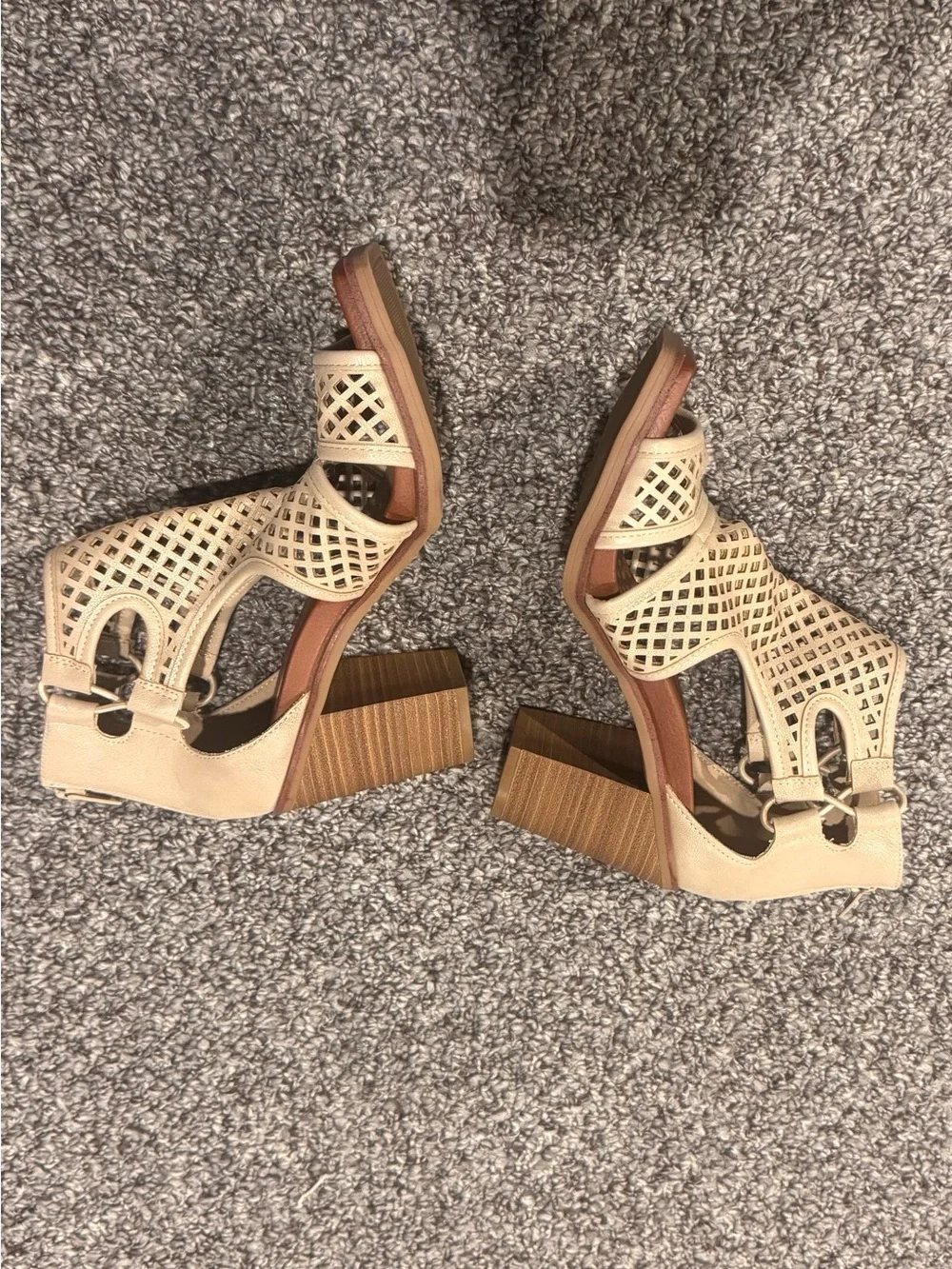 MIA chic beige